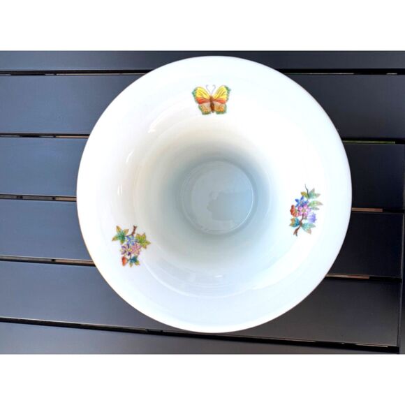 VTG Herend Queen Victoria Green Border Butterfly Claw Foot Urn Vase SZ 7.5"H - Picture 4 of 15